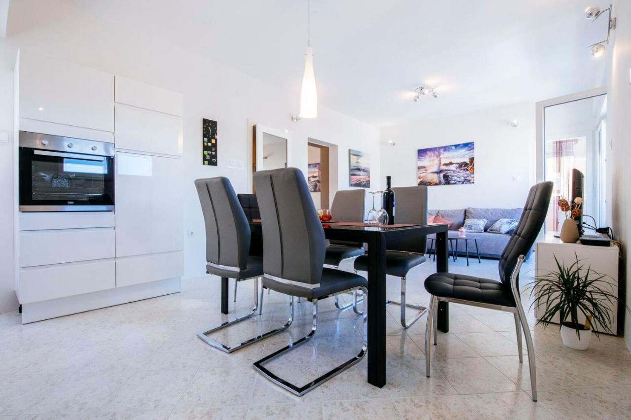 Bayshore Apartment Zára Kültér fotó