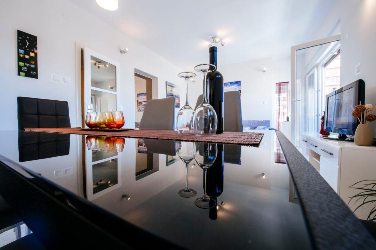 Bayshore Apartment Zára Kültér fotó